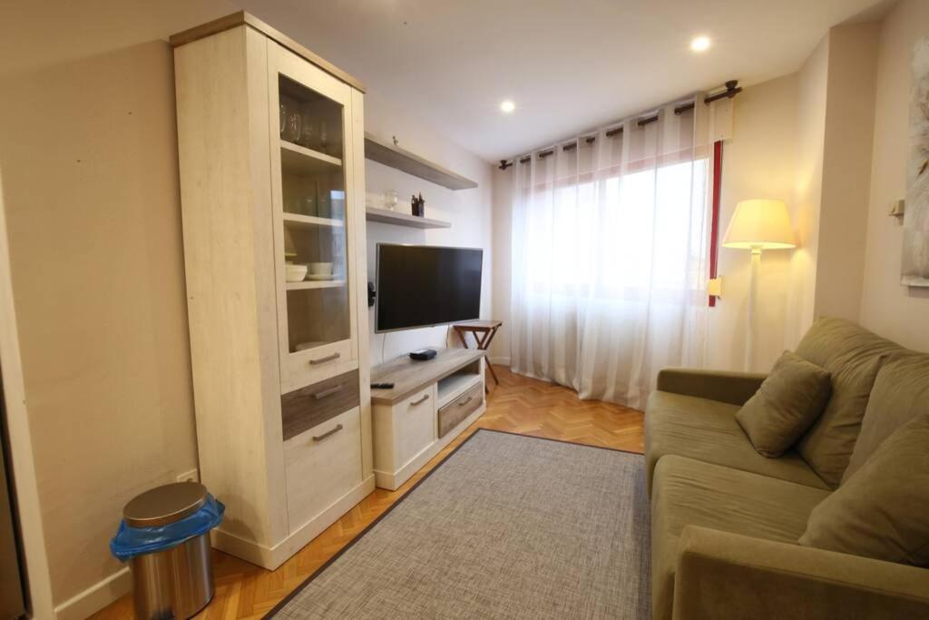 Apartamento Oviedo Las Palomas Екстер'єр фото